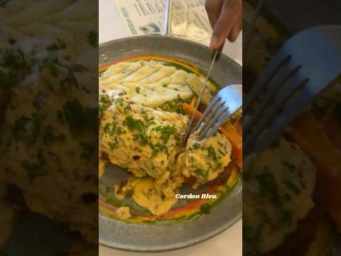 Marshmallows 🍬ishtamanno?❤️#malayalam #whatididinaday #hotchocolate #trending #food d