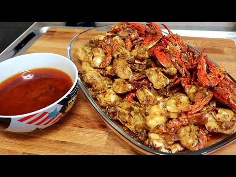 CRAB WITH GARLIC BUTTER SAUCE | CRAB RECIPE | SEAFOOD BOIL