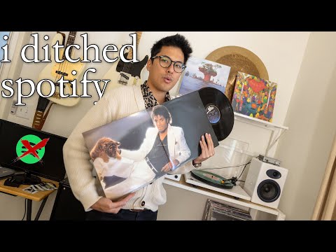 Why I Listen to Vinyl Records Instead of Streaming Music as a Minimalist