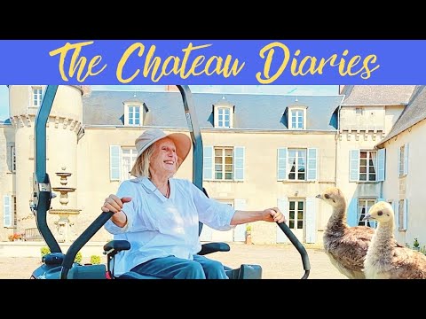 THE CHATEAU DIARIES: MUMMY GETS HER MOWER!!!