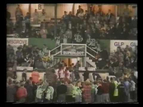 Bromsgrove Rovers - Worcestershire Senior Cup Winners 1994 - Celebrations & Presentation
