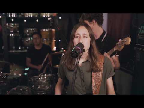The Wolff Sisters & The Last Cavalry - Dreamin’ (Live from Chillhouse Studios)