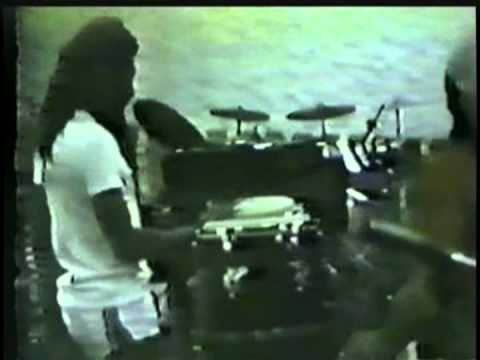 Bob Marley - Bass Is Heavy - 1980-09-13 Criteria Studios Rehearsals Upgrade Best Quality