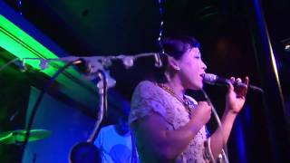 Little Dragon - Never Never - Live in San Jose