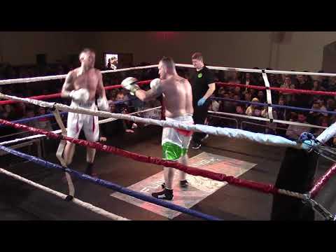 Mark McMahon vs Niall Diamond IBA Irish Title fight