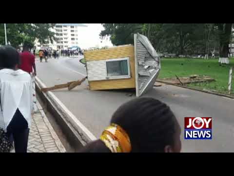 KNUST: Some protesters engage in violent destruction of University property. (22-10-18)
