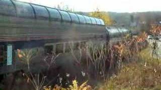 preview picture of video 'Amtrak Adirondack Dome Car Departing Port Henry'