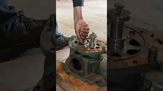 Download lagu Atlas Copco Screw Air Compressor Servicing mp3