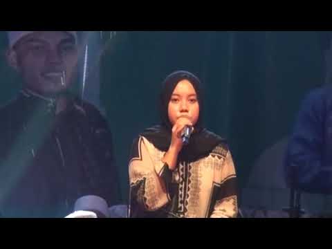 Qori cantik Suara Merdu "Ustadzah NADIA HAWASYI"