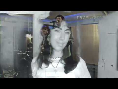 Kind Hearted Strangers "Runnin' Next to You"  - Live at Studio Alfred