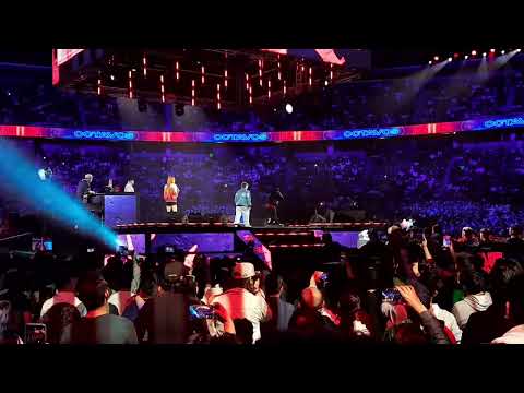 Aczino "Lo que el tardo en ganarla yo lo llevo sin perder"