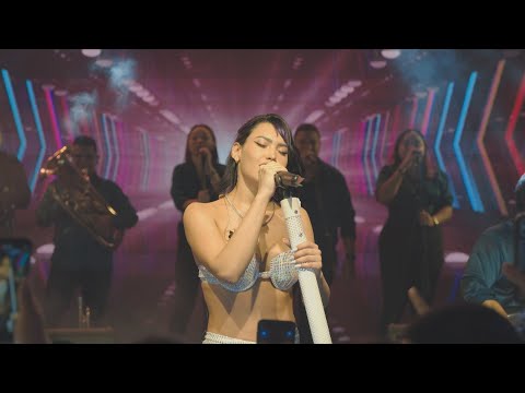 Ana Del Castillo - EL TROPEZON / Diomedes Diaz / LIVE