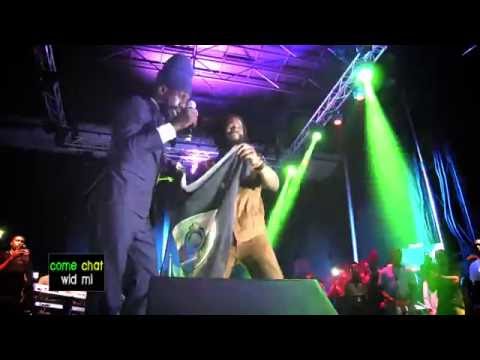 come chat wid mi:  Sizzla performs and brings Lion Melta on the Stage