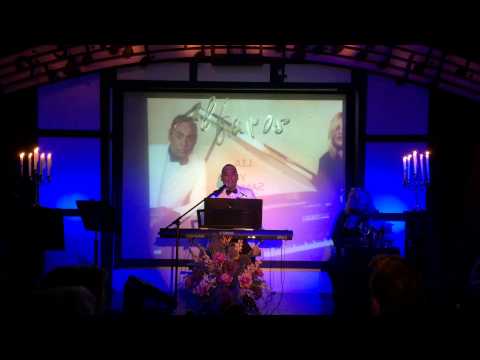 Samuel Calzado en Alfaro's " Se Me Eriza La Piel " By Las Diegos 06-14-14.