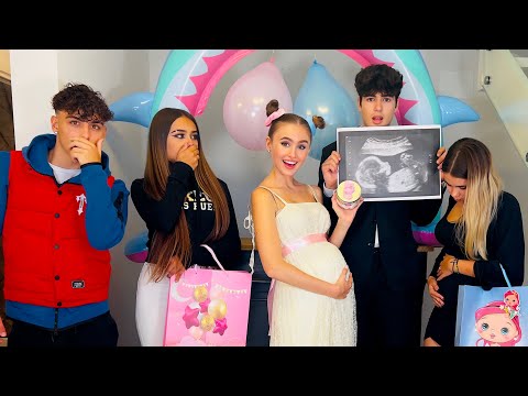 SONO INCINTA 🍼 MASCHIO O FEMMINA ? Amici vs Nemici - by Charlotte M.