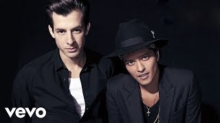 Mark Ronson - Uptown Funk (Live on SNL) ft. Bruno Mars