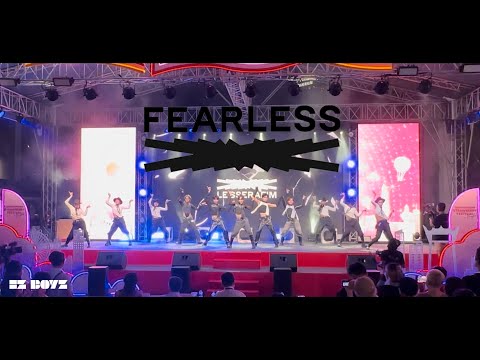 🏆🥇EZ boyZ cover LE SSERAFIM (르세라핌) - Intro + 'FEARLESS'  @Siam Paragon Nonsan Strawberry Festival