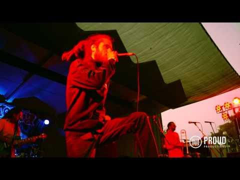 Josh Heinrichs and Skillinjah feat. Stranger - Badman