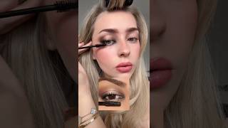 This makes doing halo eyes so easy 🤌🏻 #makeup #makeuptutorial #shorts #eyemakeup