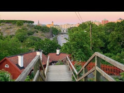 Stockholm Walks: Kvastmakartrappan - Åsöberget in June