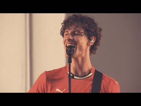 Shawn Mendes - Why Why Why (Live from Lisbon)