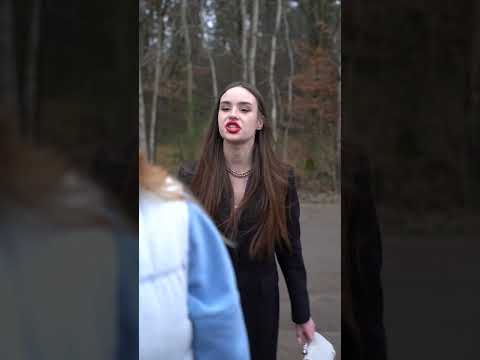 Бедную Девушку Удочерили Миллионеры! Я Воссоединилась с Потерянной Сестрой!