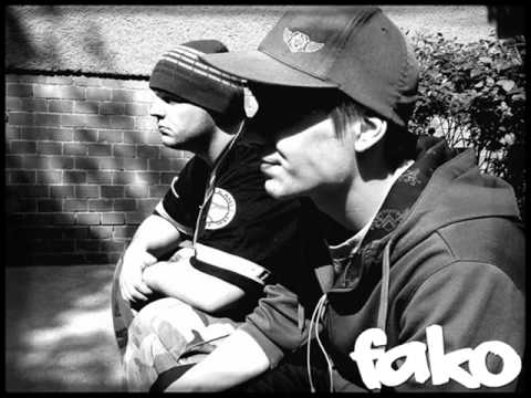 FAKO feat. Kova - Mee