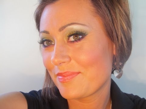 Glamour Doll Eyes Autumnal Leaves Collab With Barbiedlux