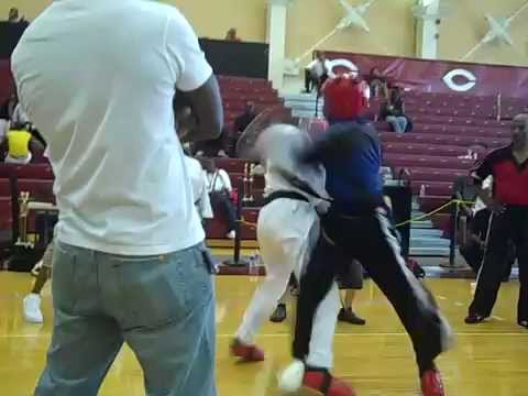 Christian Irby vs Cory Upshaw - Semi Finals Round - Enter The Tigers Den 2011 Men's sparring