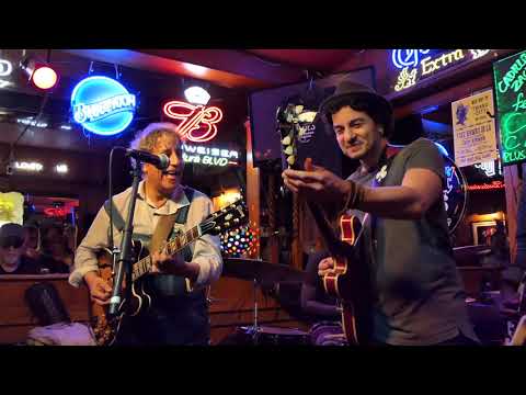 Cadillac Zack Presents Chris Cain & Artur Menezes - Worried Dream - 4/29/19 Maui Sugar Mill