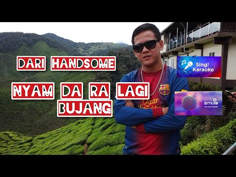 Dari handsome-mike rantai