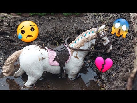 The sad story of a show horse named Summer❤ | Schleich short film