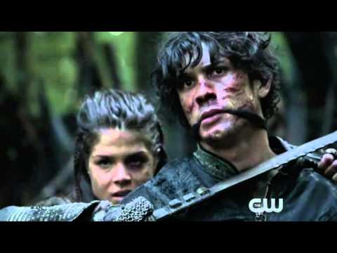 The 100 3x10 Octavia and Kane arrive at the drop ship