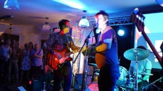 Len Price 3 (feat. Jim Riley) : Sun Pier House Chatham 22.07.2016 (Homespun) (Part 2)