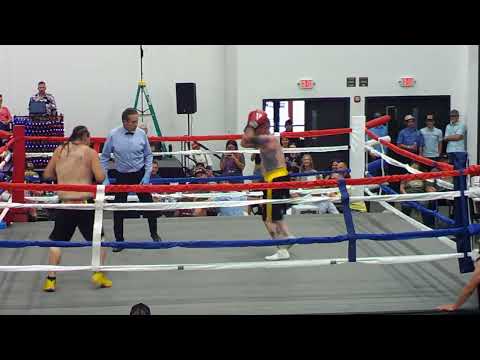 Fight 6 Johnathan Aguire VS Michael Walker  MC