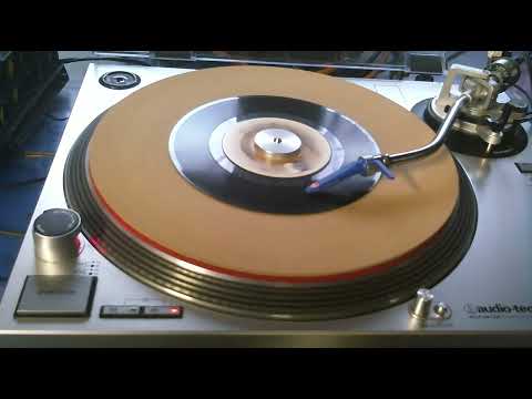 Rocky l Austin Roberts l 1975 l Styrene