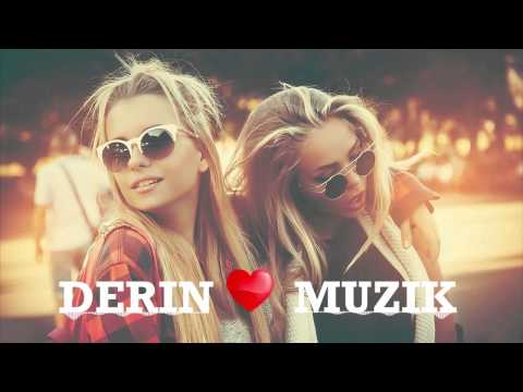 Carlo Runia - Comin Back Around [DeeP House]