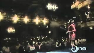 Stephanie Mills &quot;Something In The Way (You Make Me Feel) Showtime at the Apollo