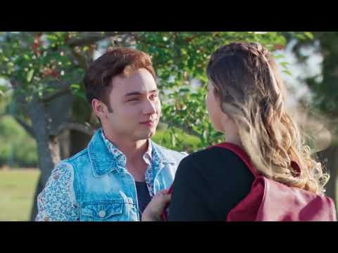 Beijo de Daisy é Jhon #Streamingfundom #Disneybia