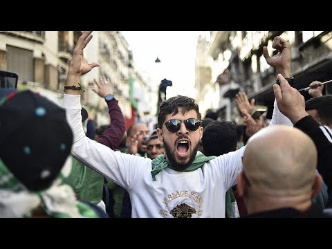 الحراك الشعبي في الجزائر يعد بمواصلة التظاهرات ويرفض استغلال الغاز الصخري…