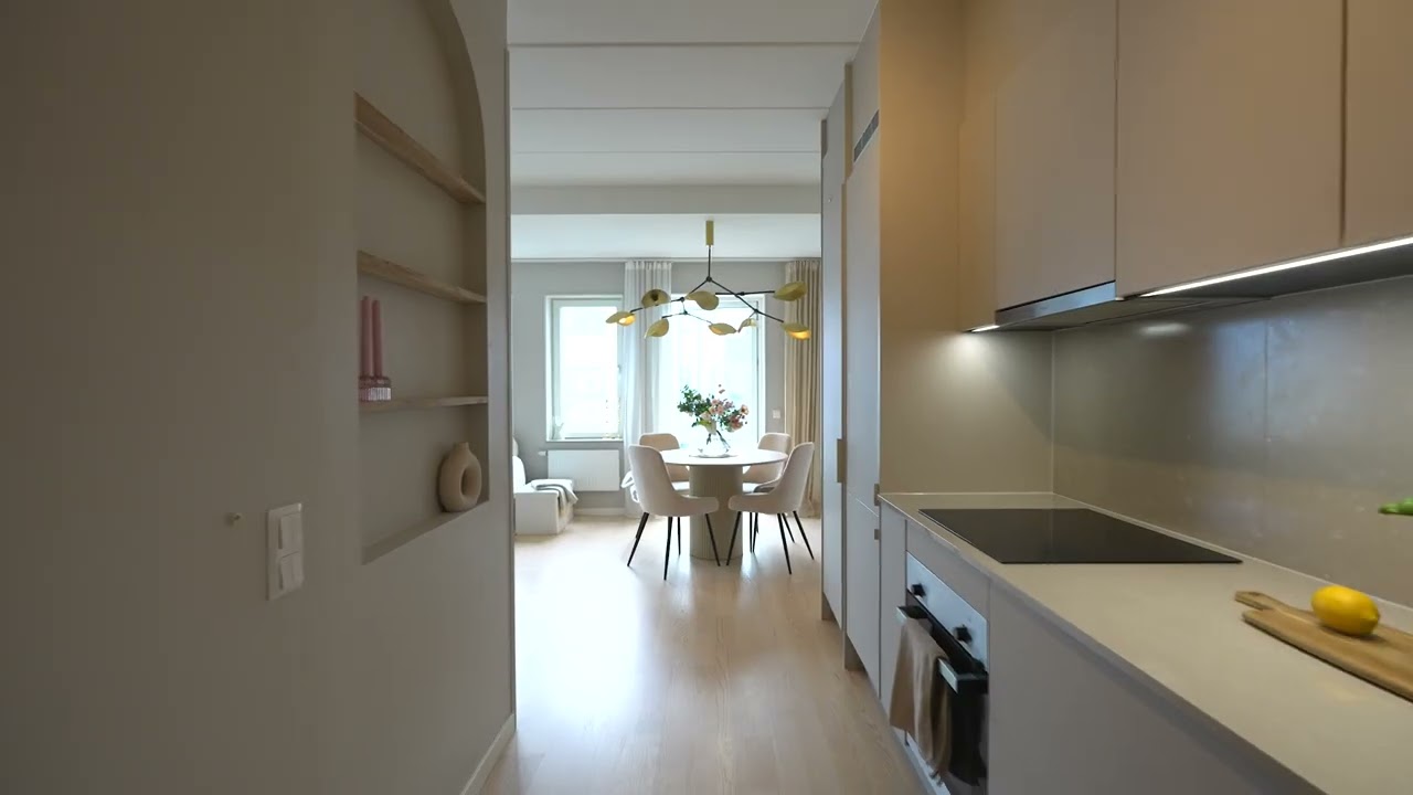 2.5 rum Lägenhet på Almagatan 2 4tr Solna - Hagastaden Solna kommun - video