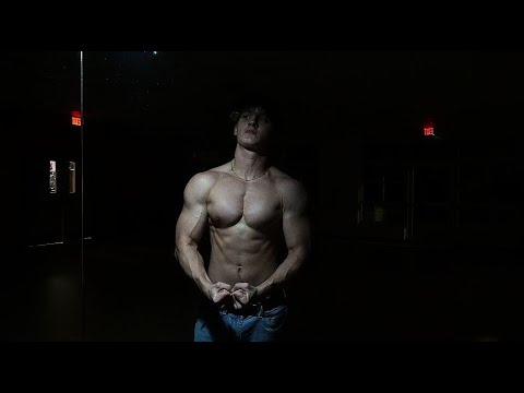Winter Bulk Day 21 - Arms + Dinner