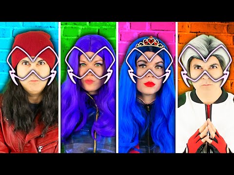 Evil DESCENDANTS?! Mal AKUMATIZED with EVIE, JAY and CARLOS! | TEEN COSPLAY