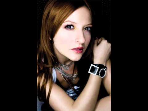 Aslı Gökyokuş - Uykumda Gel(Gel Bir Düş Daha Ver)