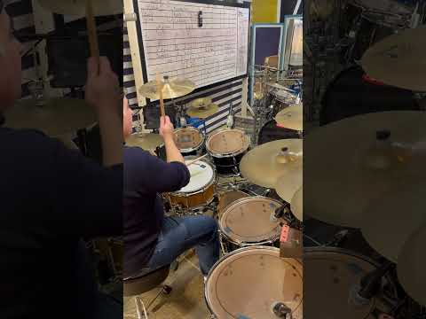 We’re Not Gonna Take It. Intro-Tutorial. #werenotgonnatakeit #twistedsisters #drumtutorial #drums