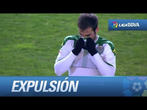 Expulsión de Campadabal tras  un agarrón a Saúl Berjón