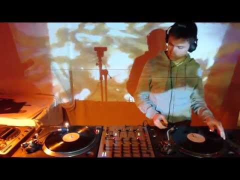 Fez @ RTS.FM 23.03.2013