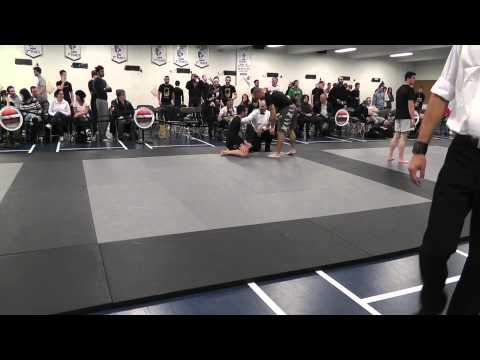 Robert Seres vs Bruce Miano - Intermediate / Intermédiaire -170 Round Robin