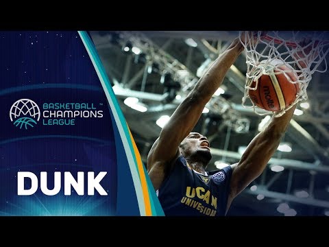 Kevin Tumba smashes it in! - Two-Handed Dunk vs. Nizhny