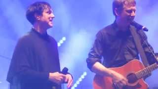 FFS (Franz Ferdinand & Sparks) - Collaborations Don't Work (The Troxy, 29 June 2015)